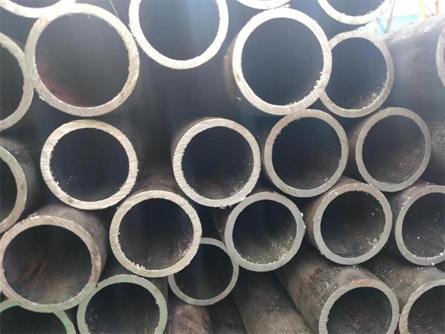 开封10#结构用无缝钢管
